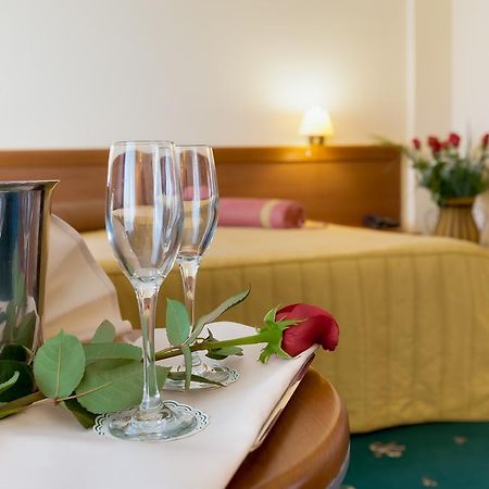Hotel Palas Mamaia Ngoại thất bức ảnh